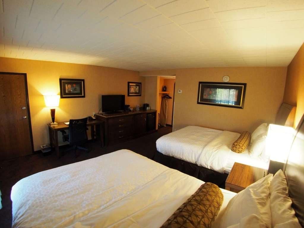 Evergreen Resort Cadillac Rum bild