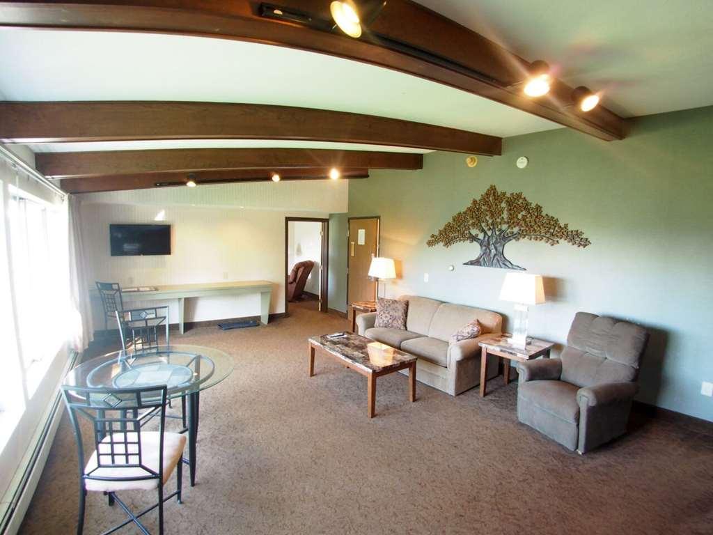 Evergreen Resort Cadillac Rum bild